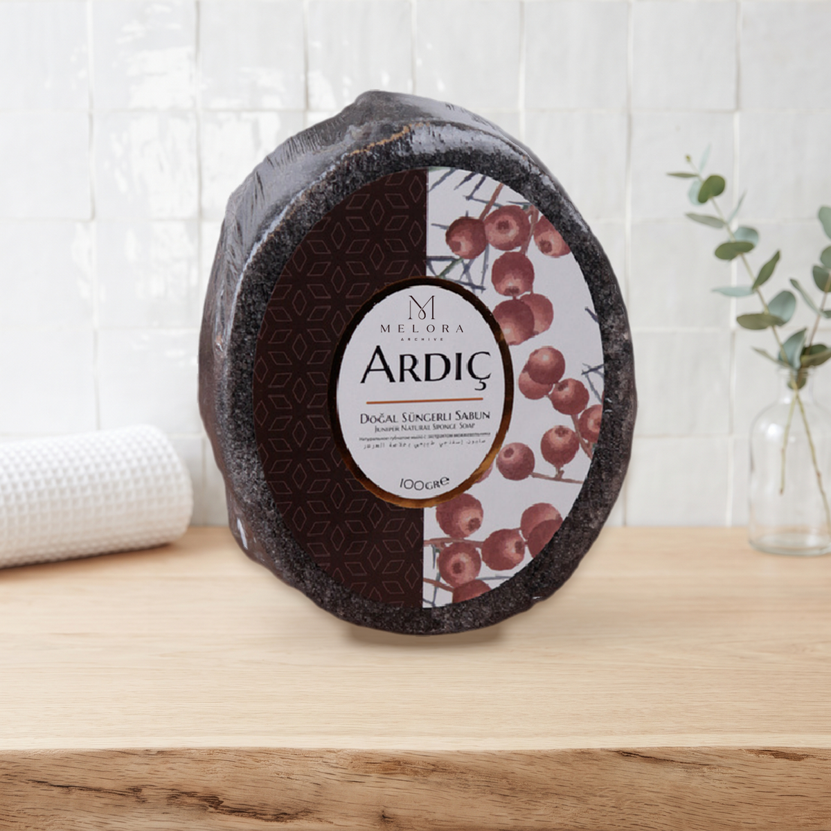 Juniper Sponge Soap — 01